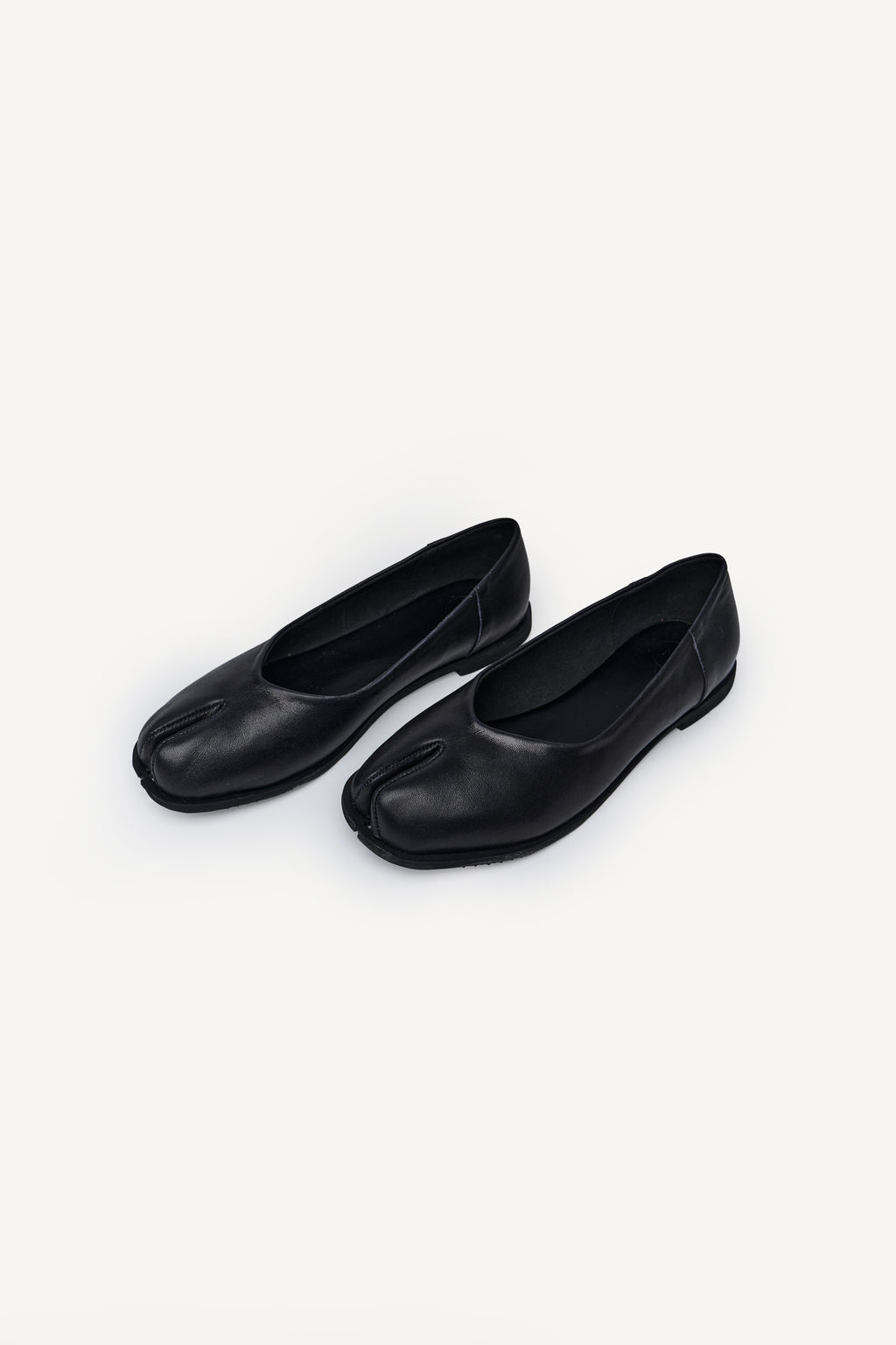 Women’s V-Toes (Black)
