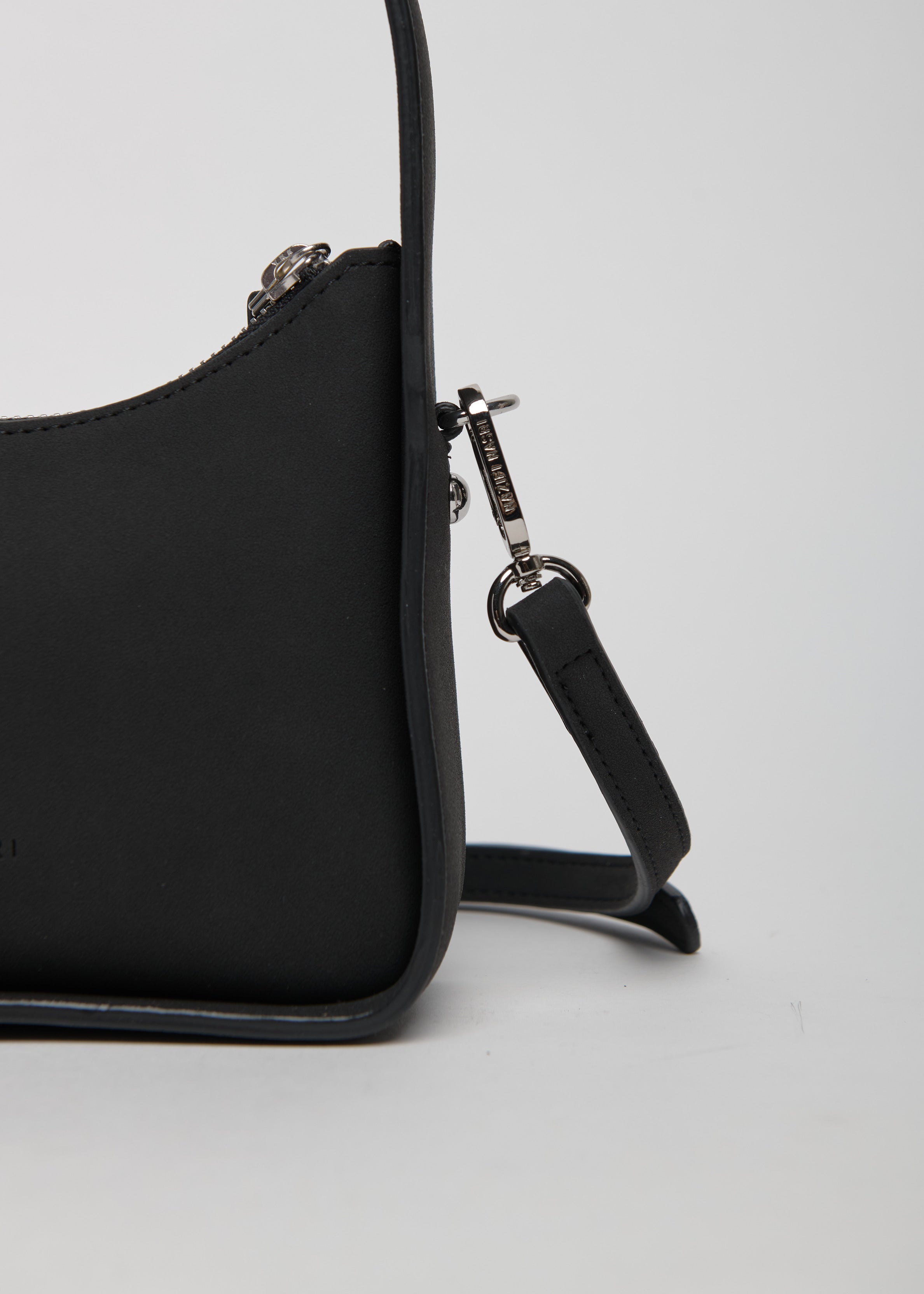 Medium Oked Relax- Black