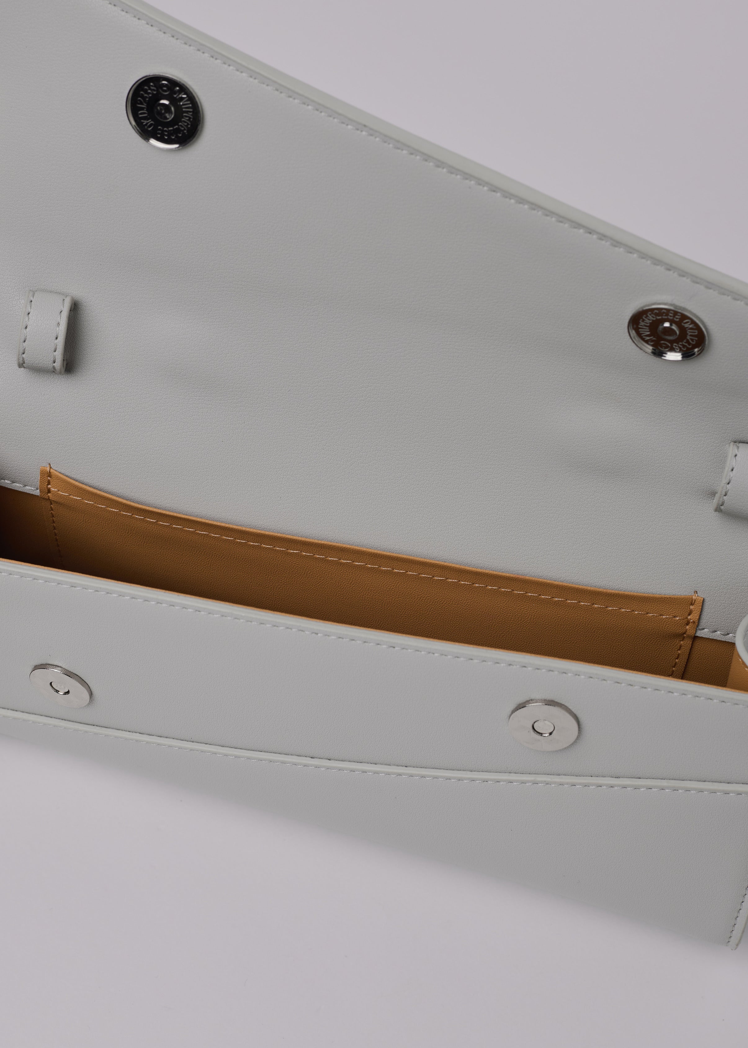 Symmetrical Pochette - White Grey