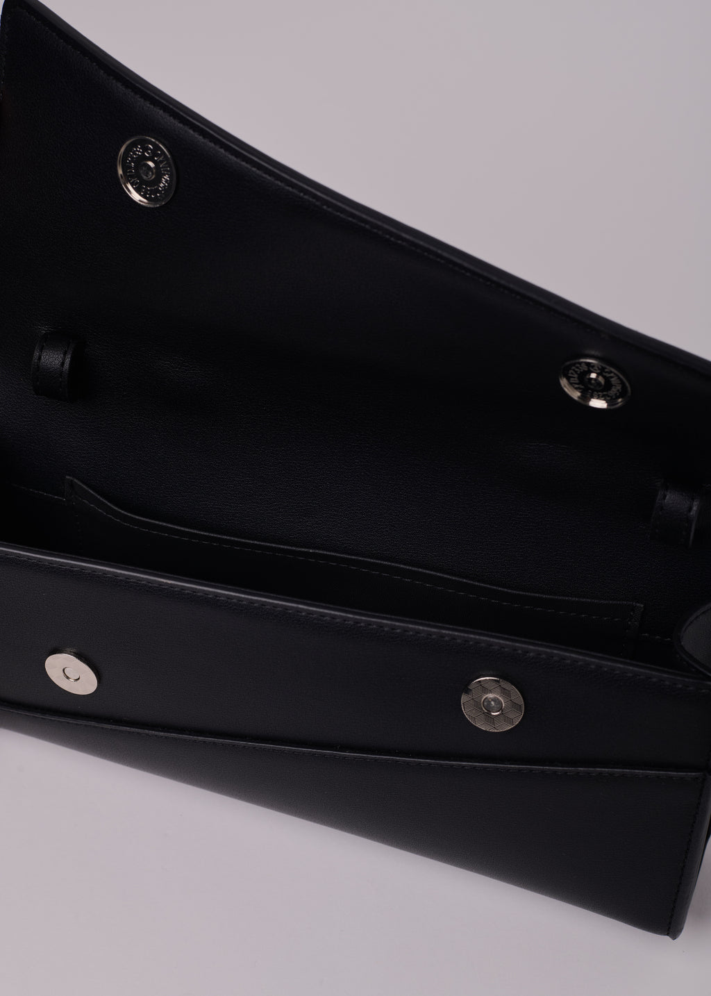 Symmetrical Pochette - Black