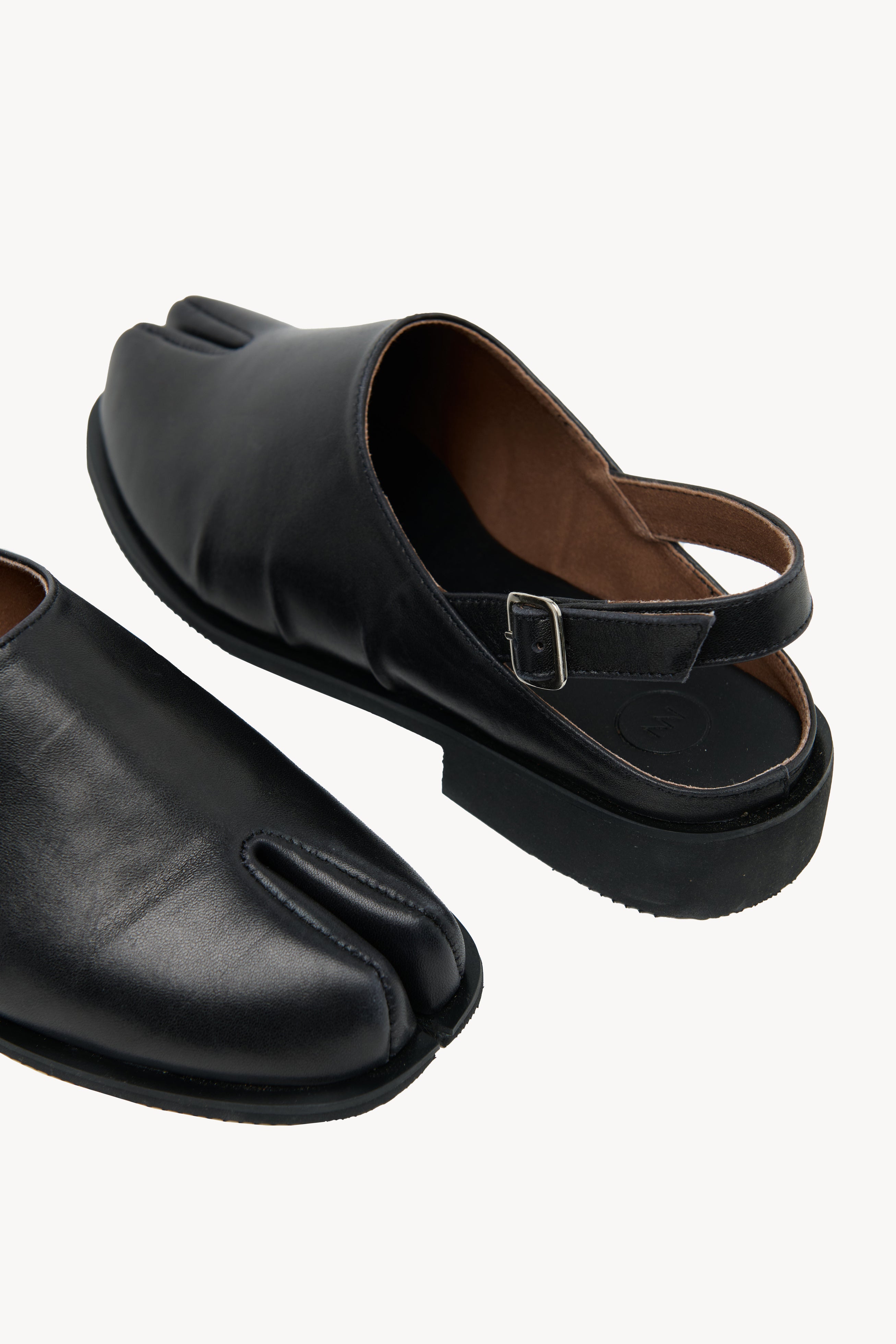 NN Backless V-Toes
