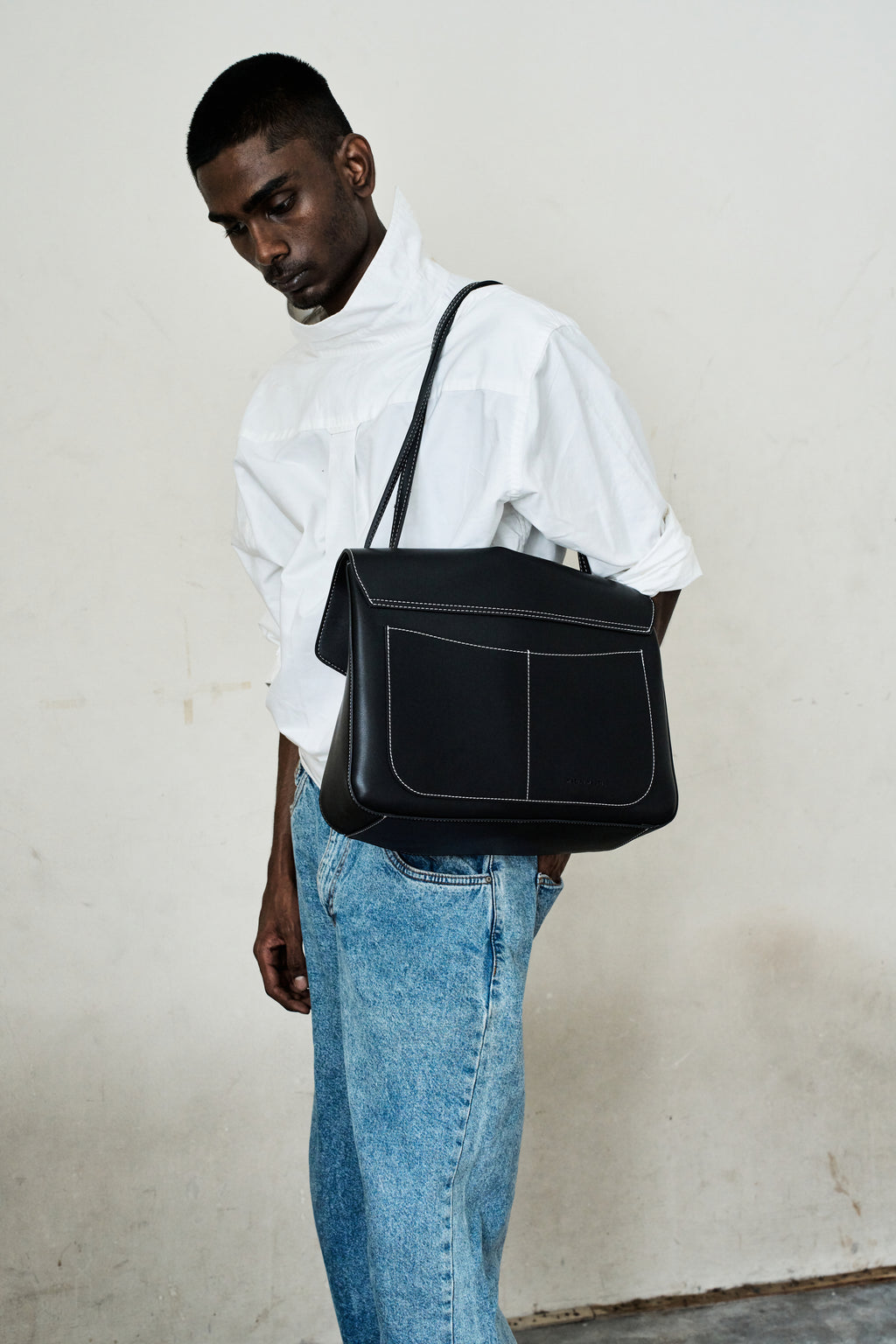 Supersized Symmetrical - Black
