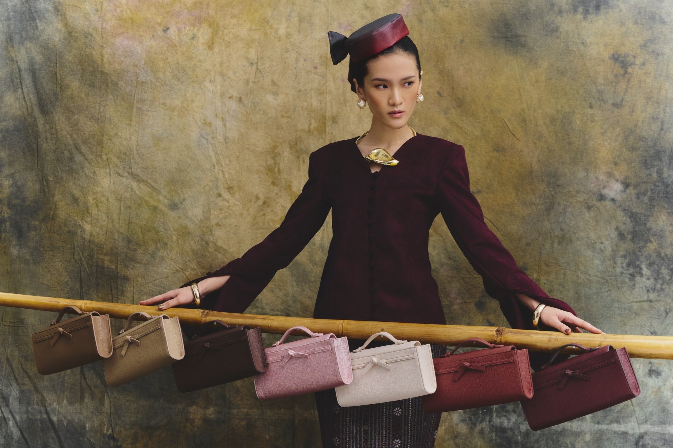 slider image slider_item_mriqxC