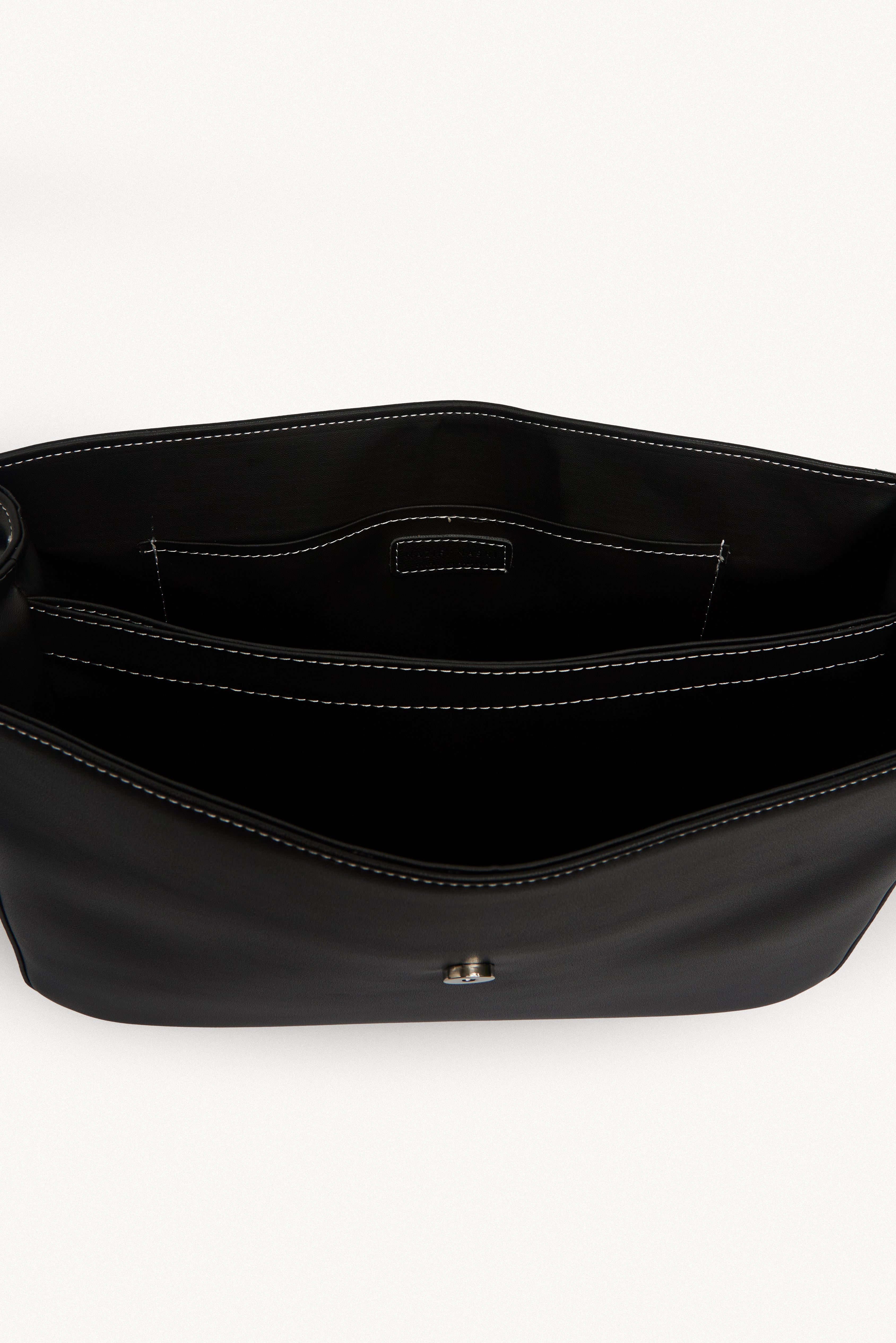 Supersized Symmetrical - Black