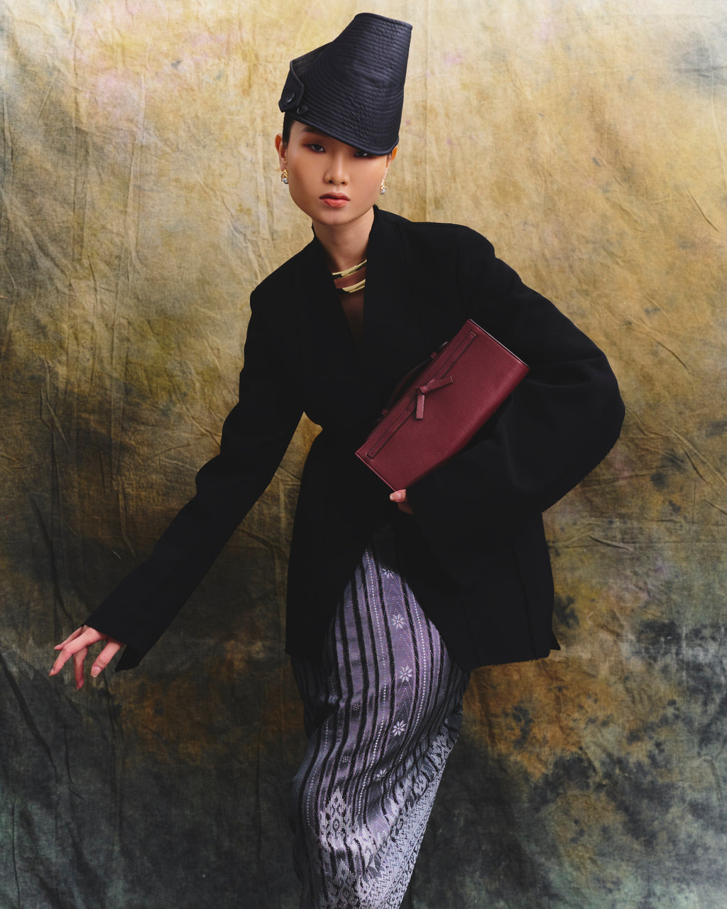 Ikatan Pochette - Plum