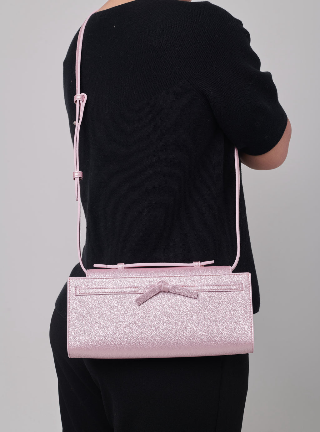 Ikatan Pochette - Metallic Pink