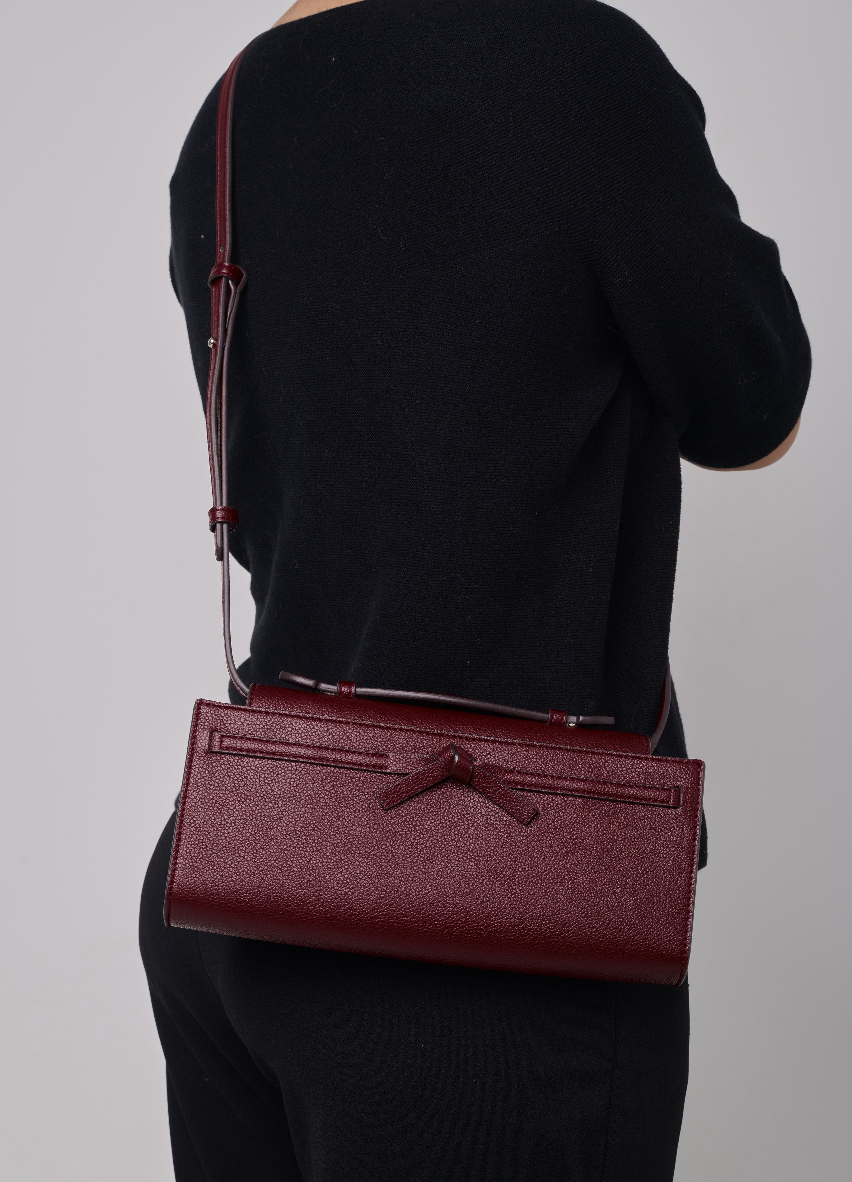 Ikatan Pochette - Plum