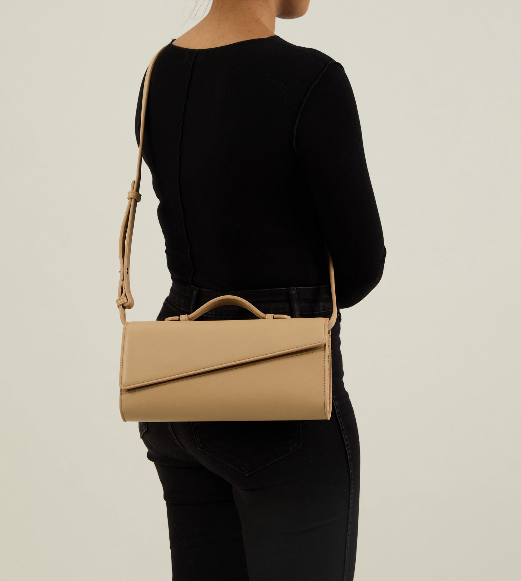 Symmetrical Pochette - Latte