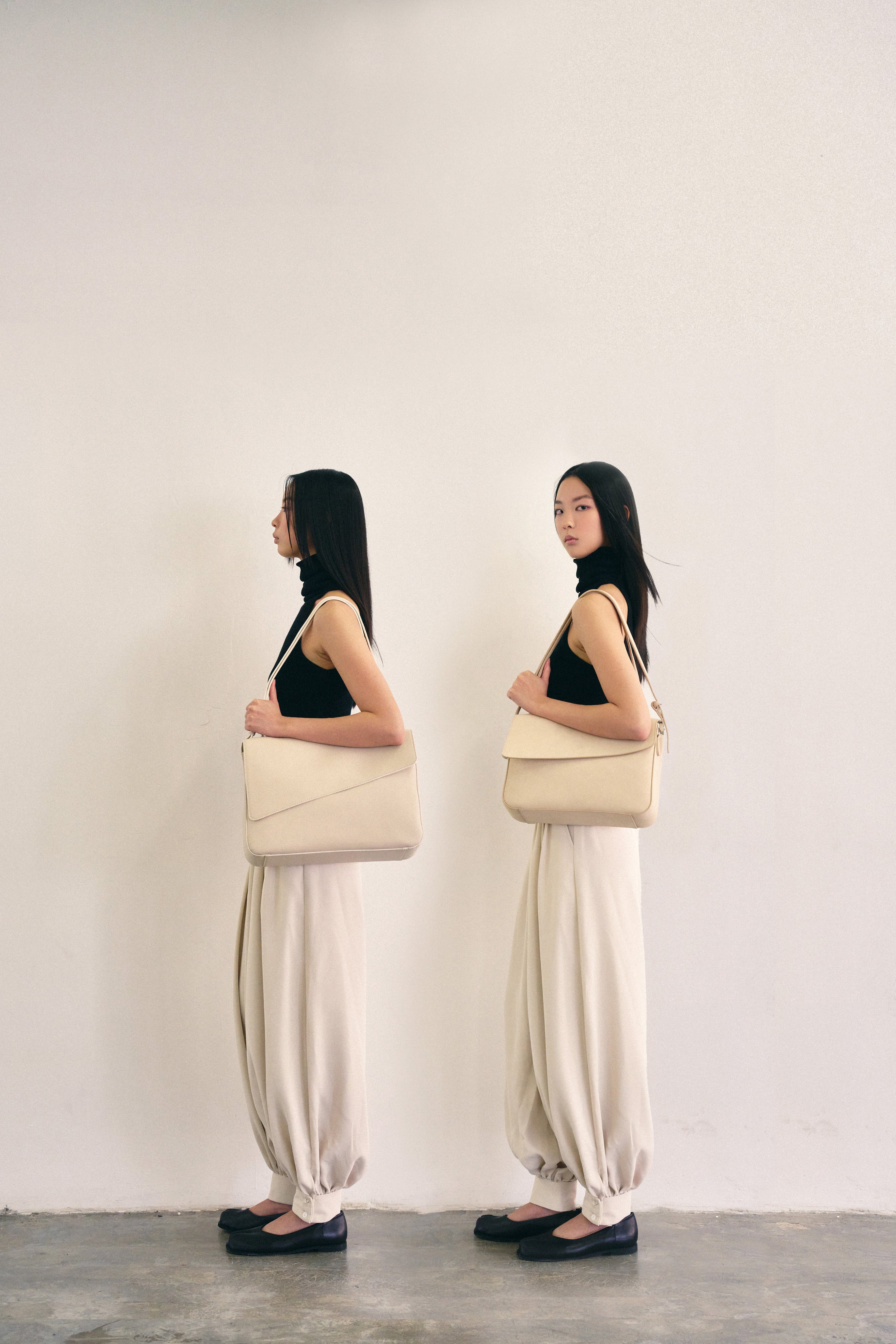 Midi-Sized Symmetrical - Wood – Nazifi Nasri