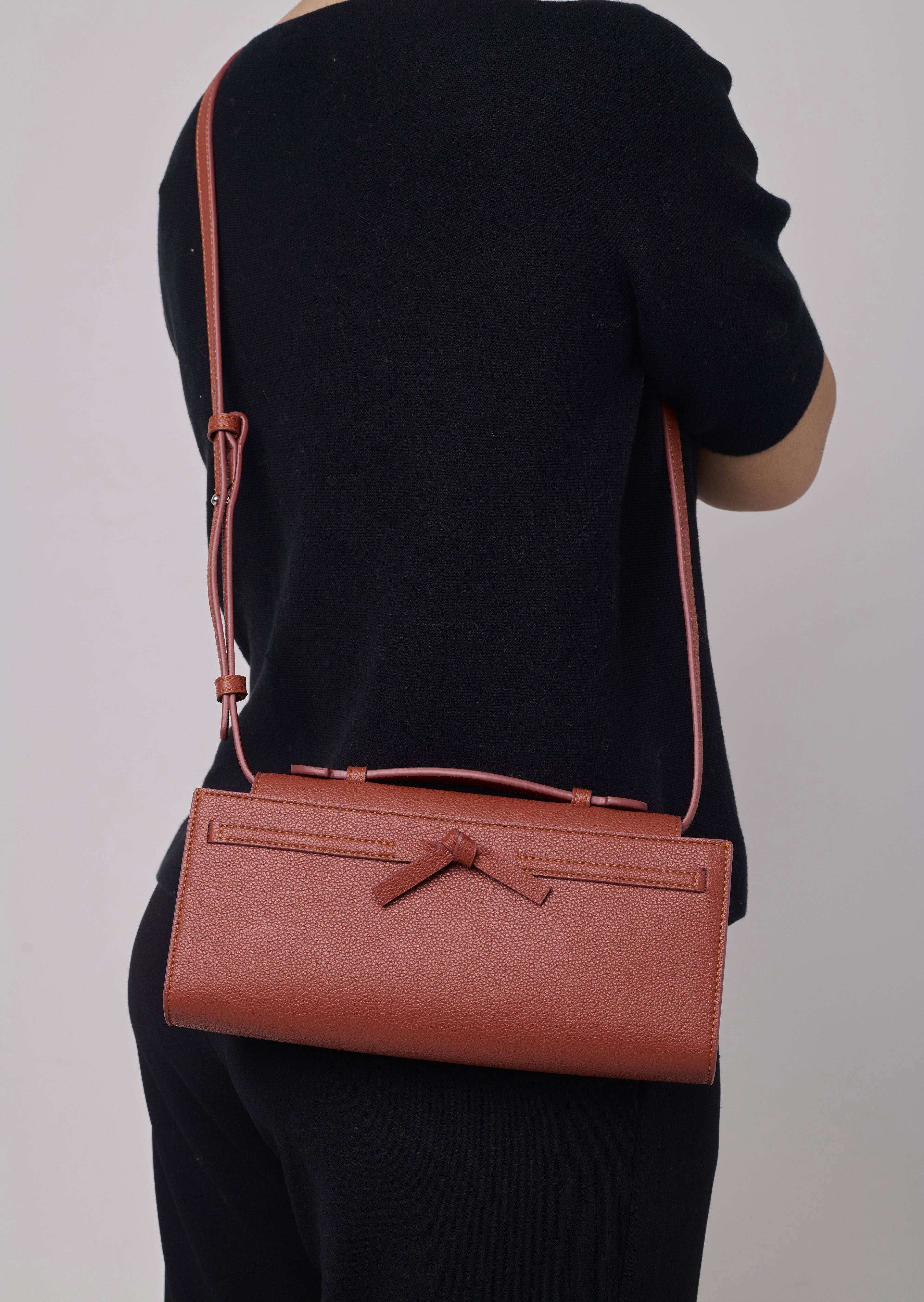 Ikatan Pochette -  Terracota